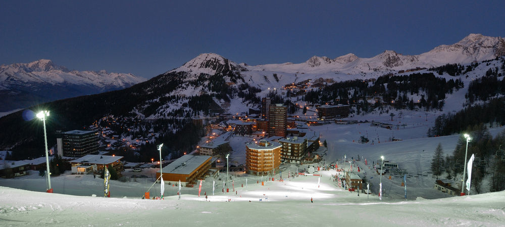 Araucaria Hotel & Spa La Plagne Esterno foto